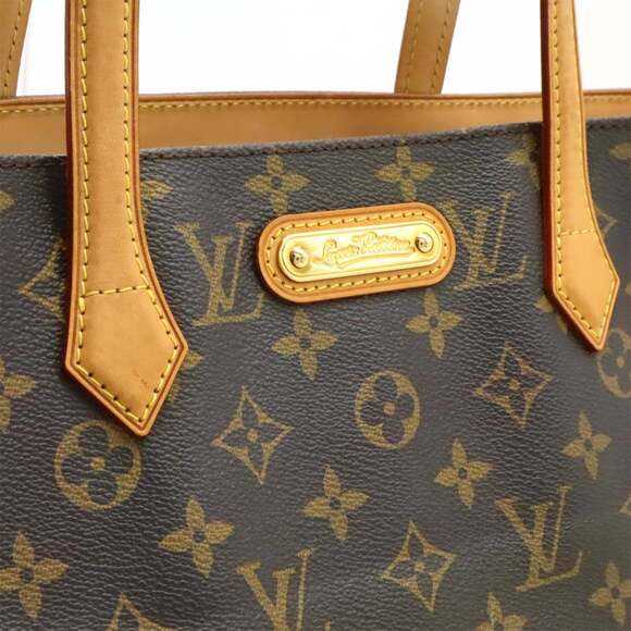 LOUIS VUITTON Authentic Brown Monogram Shoulder Bag - Picture 8 of 9